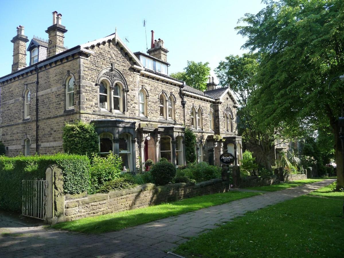 Alexandra Court Bed & Breakfast Harrogate Exterior foto